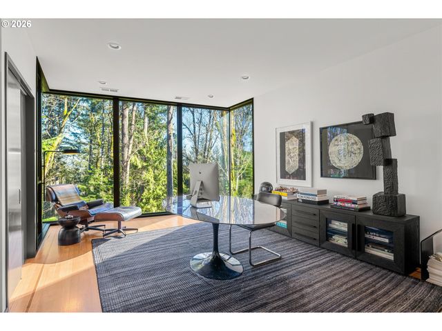 432 Nw ROYAL Blvd, Portland, OR 97210