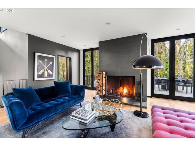 432 Nw ROYAL Blvd, Portland, OR 97210