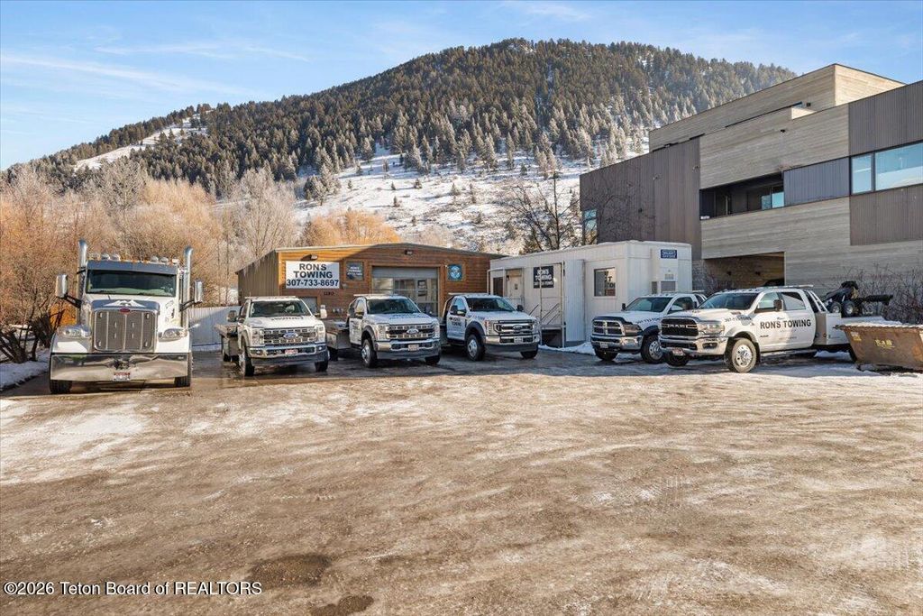 1190 S US-89 Highway, Jackson, WY 83001 photo 2