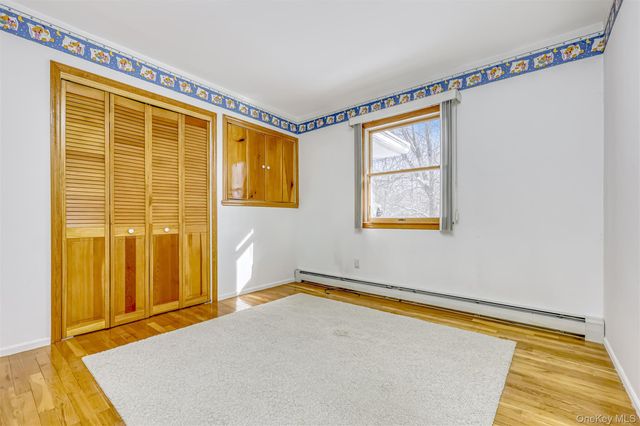 11 Pine Tree Court, Valley Cottage, NY 10989