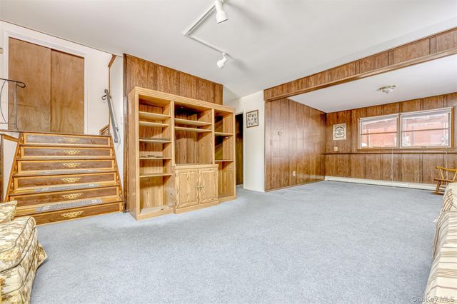 11 Pine Tree Court, Valley Cottage, NY 10989