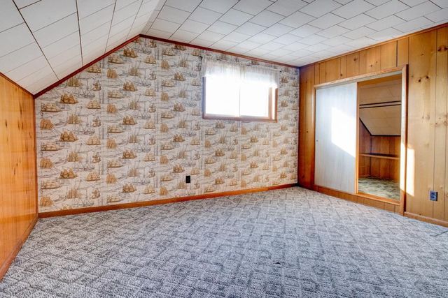 1166 DAGGETT STREET, Marinette, WI 54143