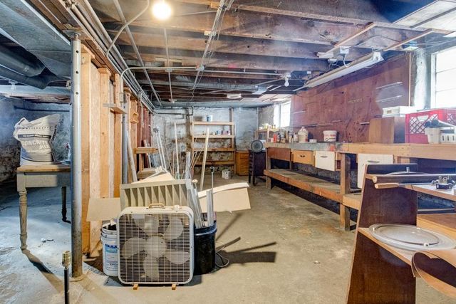 1166 DAGGETT STREET, Marinette, WI 54143