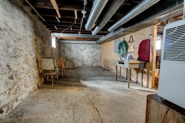 1166 DAGGETT STREET, Marinette, WI 54143