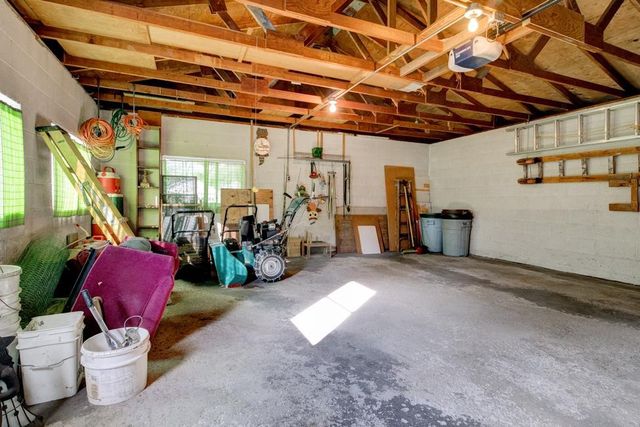 1166 DAGGETT STREET, Marinette, WI 54143