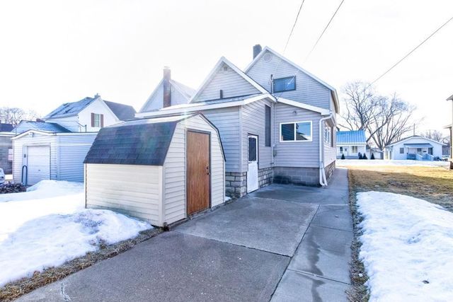 1166 DAGGETT STREET, Marinette, WI 54143