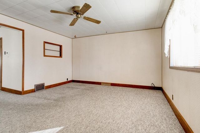 1166 DAGGETT STREET, Marinette, WI 54143