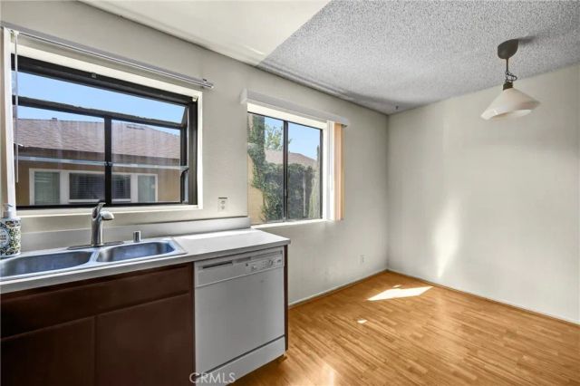 1836 N Allen, Pasadena, CA 91104