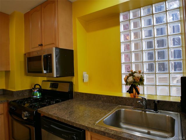 1570 Prospect Place 2, Brooklyn, NY 11233