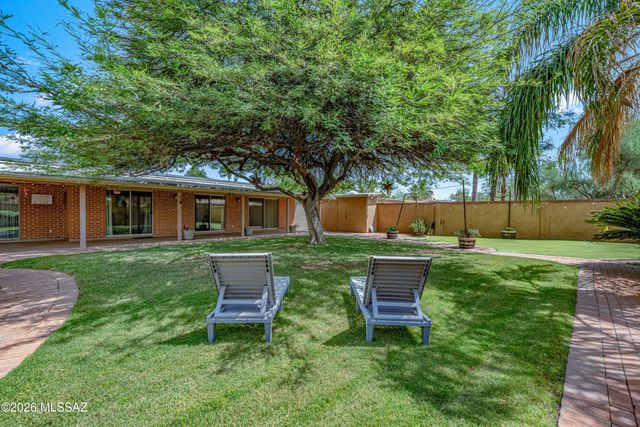 3524 E Calle Alarcon, Tucson, AZ 85716