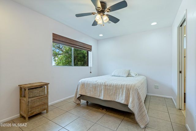 3524 E Calle Alarcon, Tucson, AZ 85716