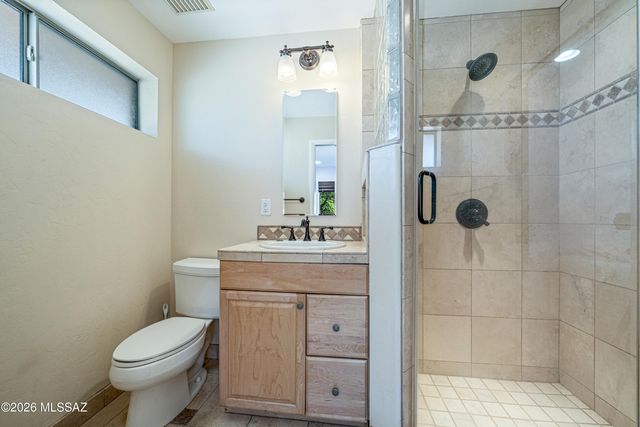 3524 E Calle Alarcon, Tucson, AZ 85716
