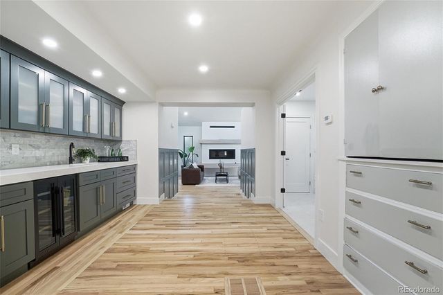 5701 W 35th Avenue, Denver, CO 80212