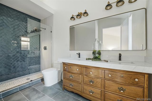 5701 W 35th Avenue, Denver, CO 80212