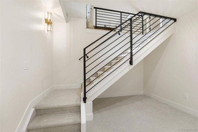 5701 W 35th Avenue, Denver, CO 80212