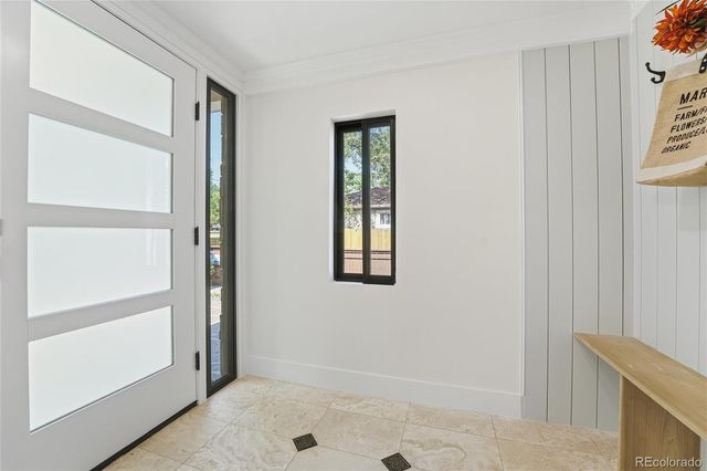 5701 W 35th Avenue, Denver, CO 80212