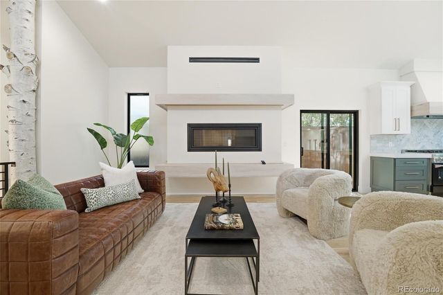 5701 W 35th Avenue, Denver, CO 80212