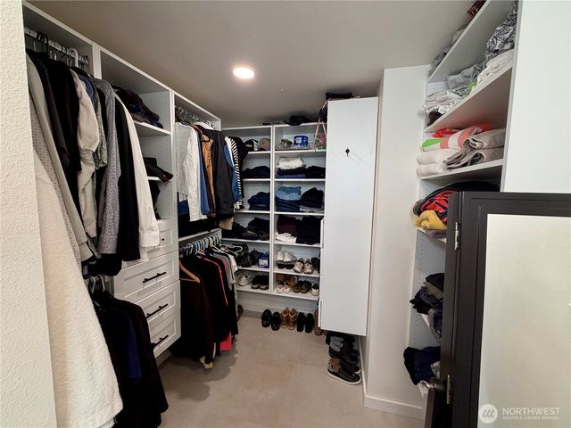 432 8th Street, Blaine, WA 98230