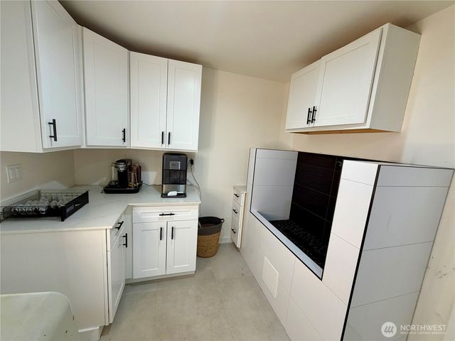 432 8th Street, Blaine, WA 98230