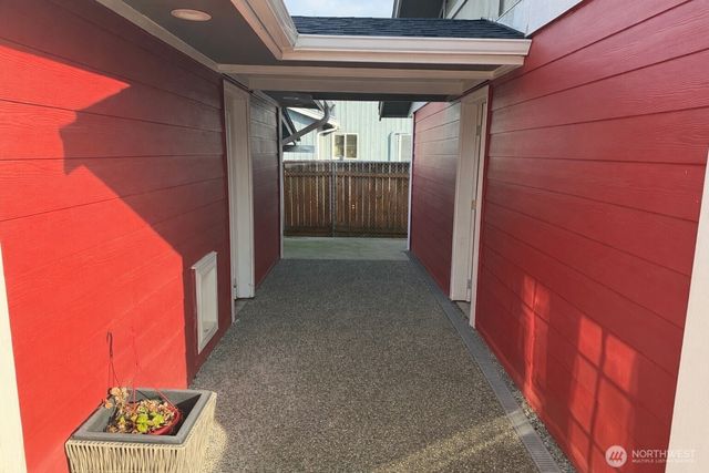 432 8th Street, Blaine, WA 98230