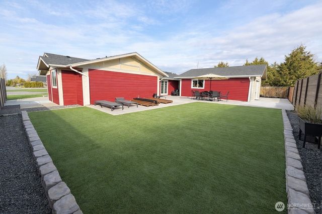 432 8th Street, Blaine, WA 98230