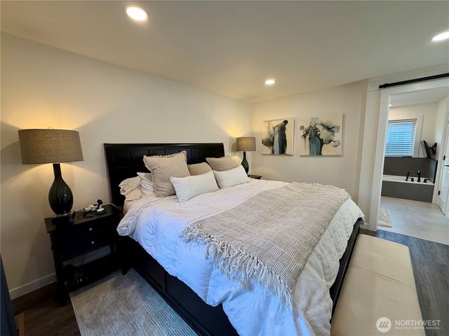 432 8th Street, Blaine, WA 98230