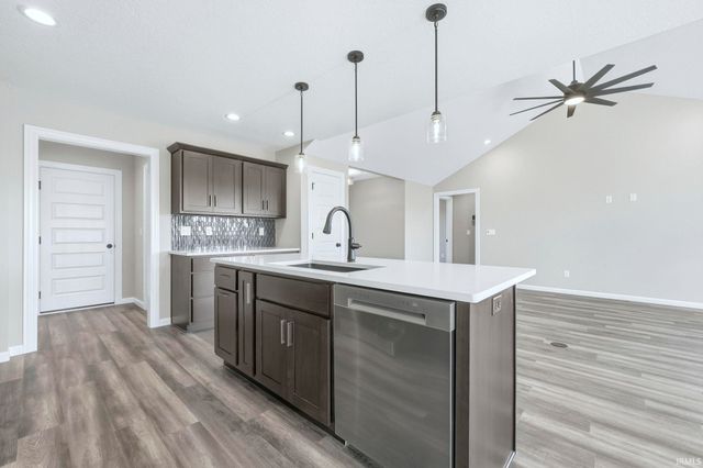 14111 Ascari Cove, Fort Wayne, IN 46818