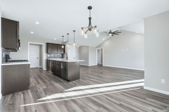 14111 Ascari Cove, Fort Wayne, IN 46818