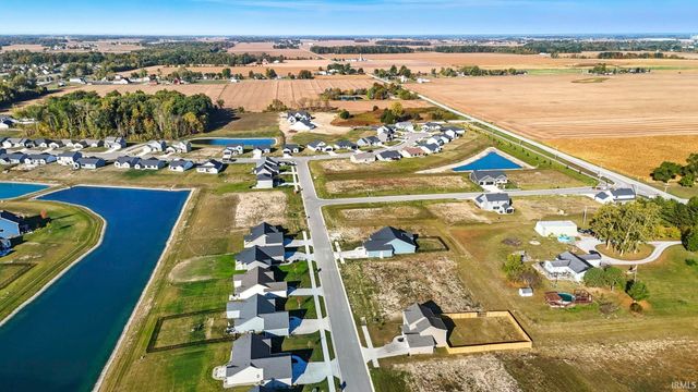 14111 Ascari Cove, Fort Wayne, IN 46818