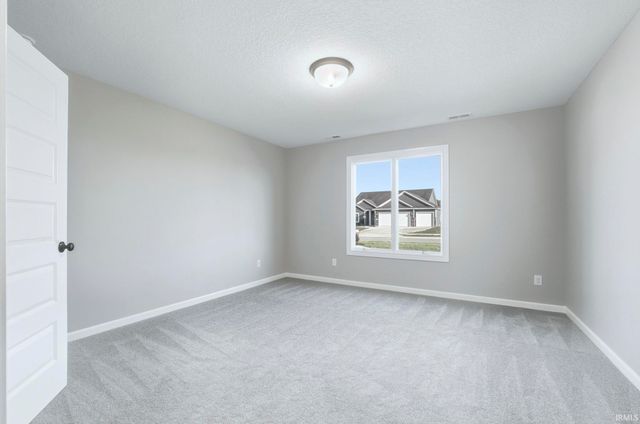 14111 Ascari Cove, Fort Wayne, IN 46818