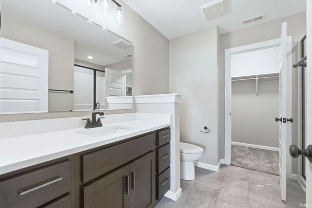 14111 Ascari Cove, Fort Wayne, IN 46818