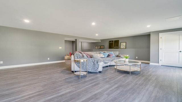 4137 Waters Edge Drive, Belvidere, IL 61008