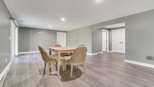 4137 Waters Edge Drive, Belvidere, IL 61008