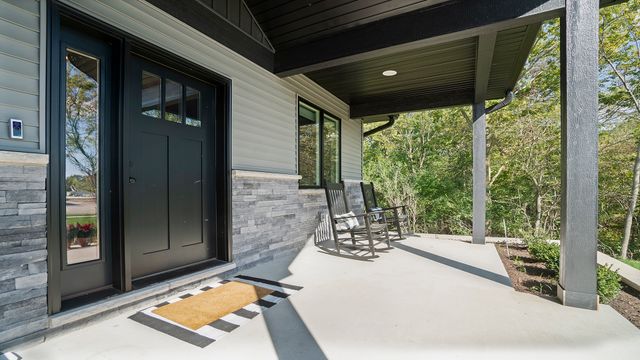 4137 Waters Edge Drive, Belvidere, IL 61008