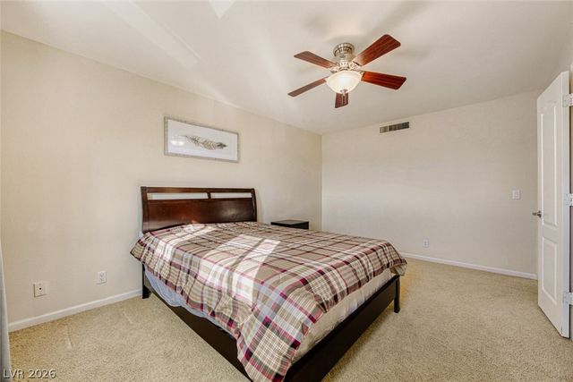 668 Oakmont Avenue 1706, Las Vegas, NV 89109