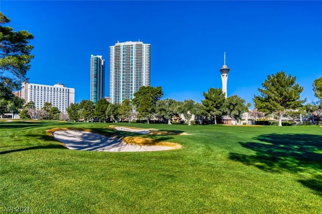 668 Oakmont Avenue 1706, Las Vegas, NV 89109