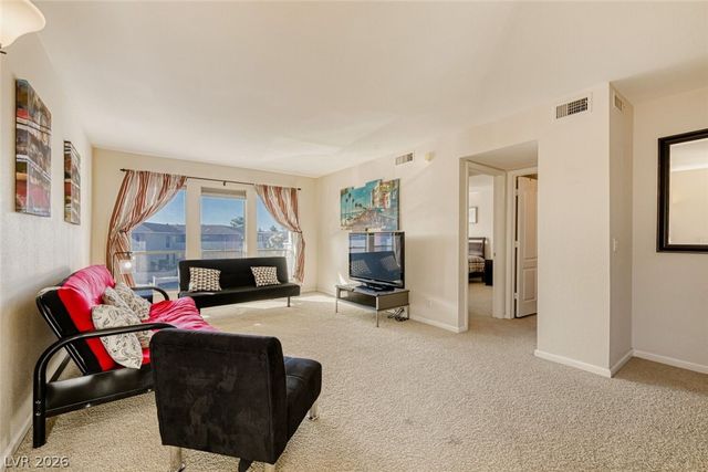 668 Oakmont Avenue 1706, Las Vegas, NV 89109