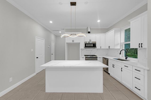 5020 Sayers Street, Houston, TX 77026
