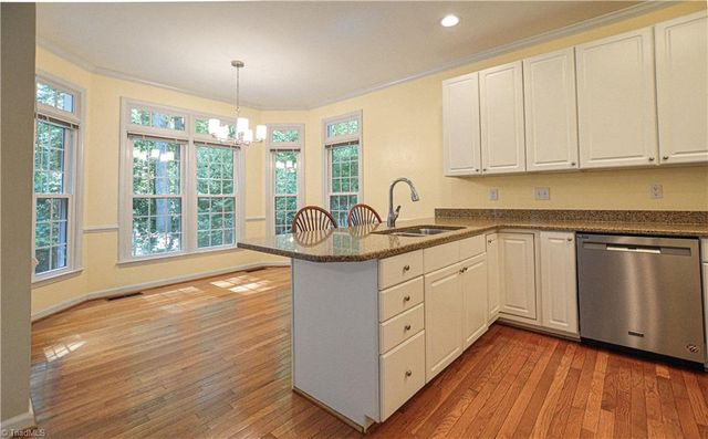 6880 Greenbrook Drive, Clemmons, NC 27012