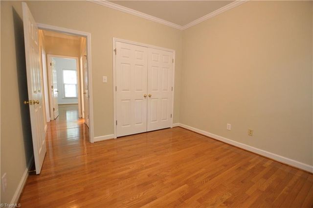 6880 Greenbrook Drive, Clemmons, NC 27012