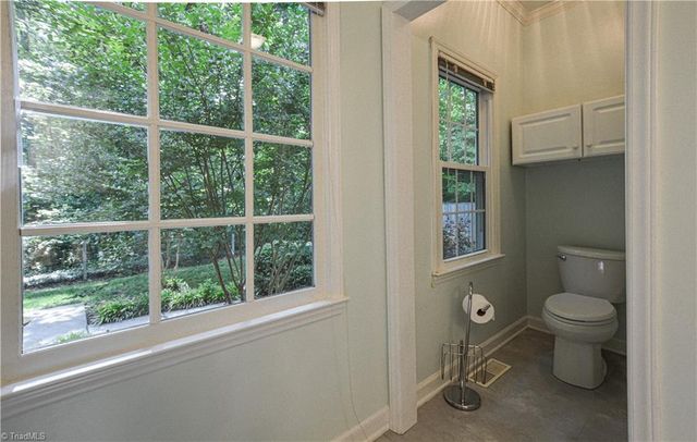 6880 Greenbrook Drive, Clemmons, NC 27012