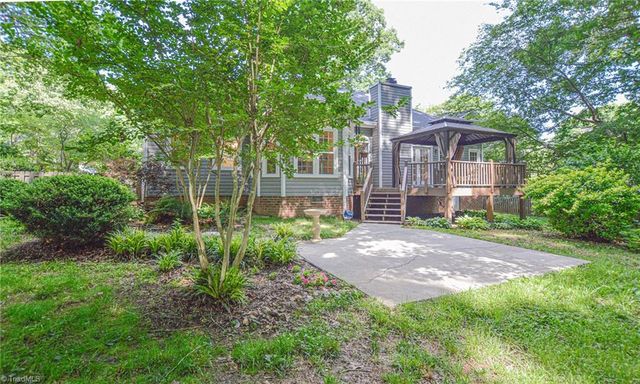 6880 Greenbrook Drive, Clemmons, NC 27012