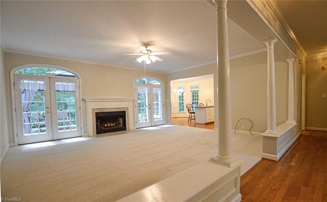 6880 Greenbrook Drive, Clemmons, NC 27012