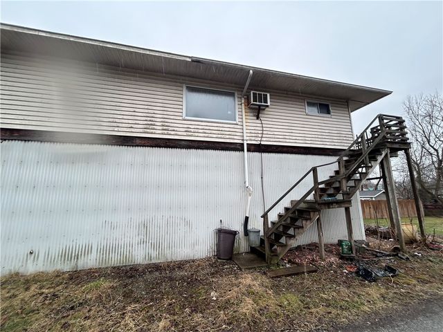 540 Center St, Clarksville, PA 15322