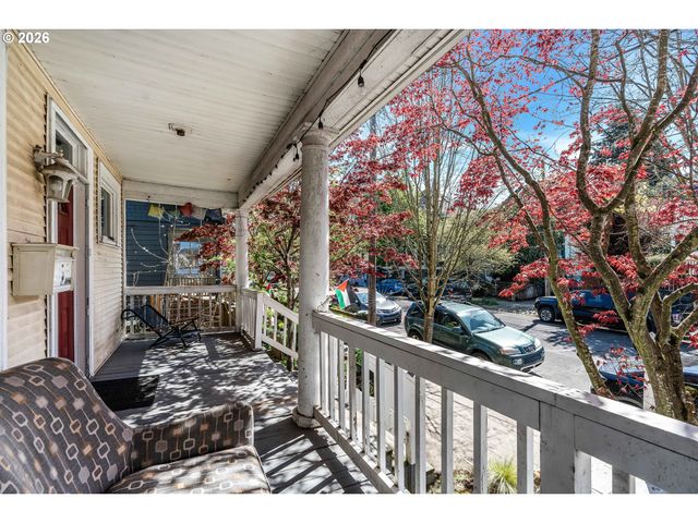 1815 Se ALDER St, Portland, OR 97214