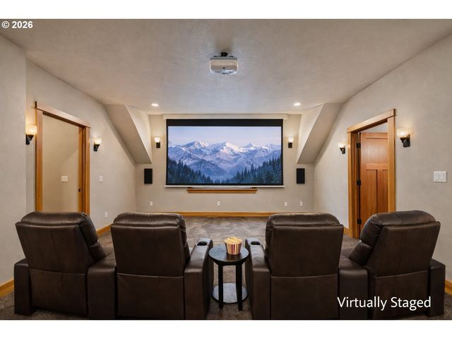 41925 DEERHORN Rd, Springfield, OR 97478