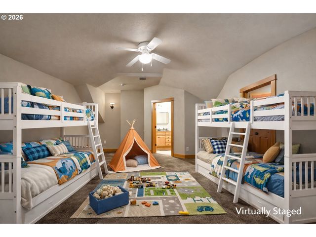 41925 DEERHORN Rd, Springfield, OR 97478