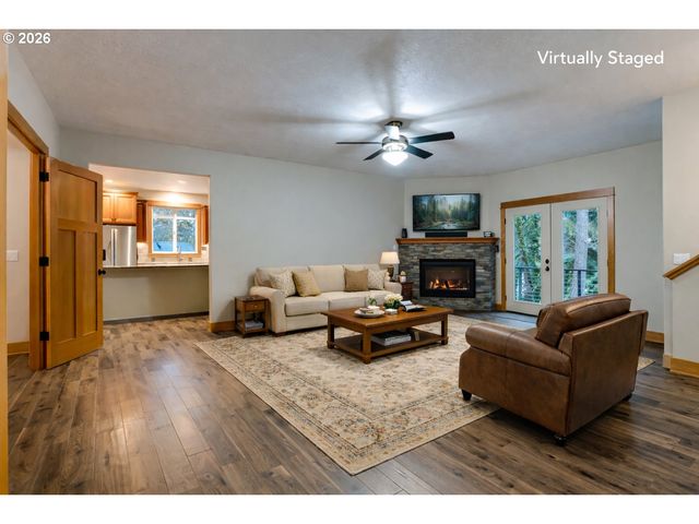 41925 DEERHORN Rd, Springfield, OR 97478