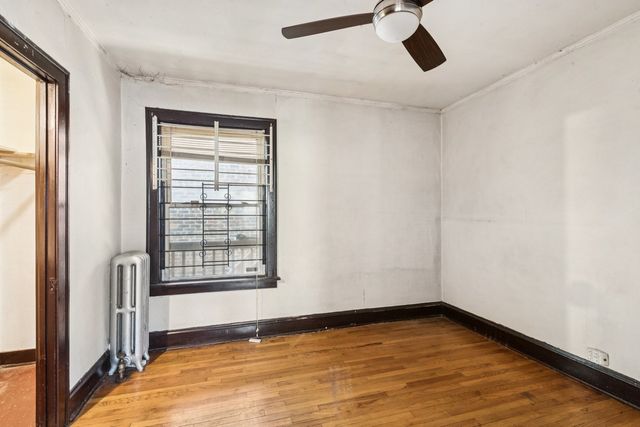 7111 S Emerald Avenue, Chicago, IL 60621
