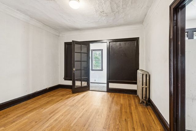 7111 S Emerald Avenue, Chicago, IL 60621